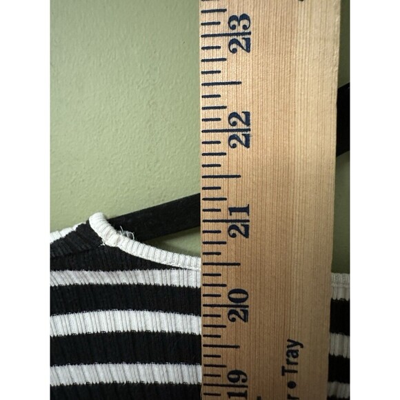 Laure Ralph Lauren Womens S Top Short Sleeve Rib‎ Knit Cotton Black Stripe - Picture 6 of 7
